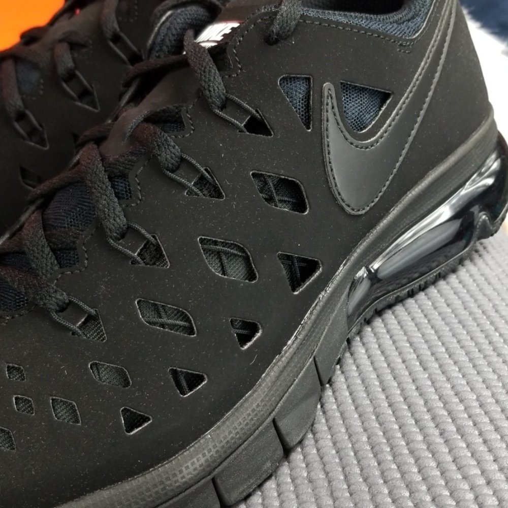 SOLDMens Air Trainer 180 Synthetic Cross-Trainers - Picture 2 of 7